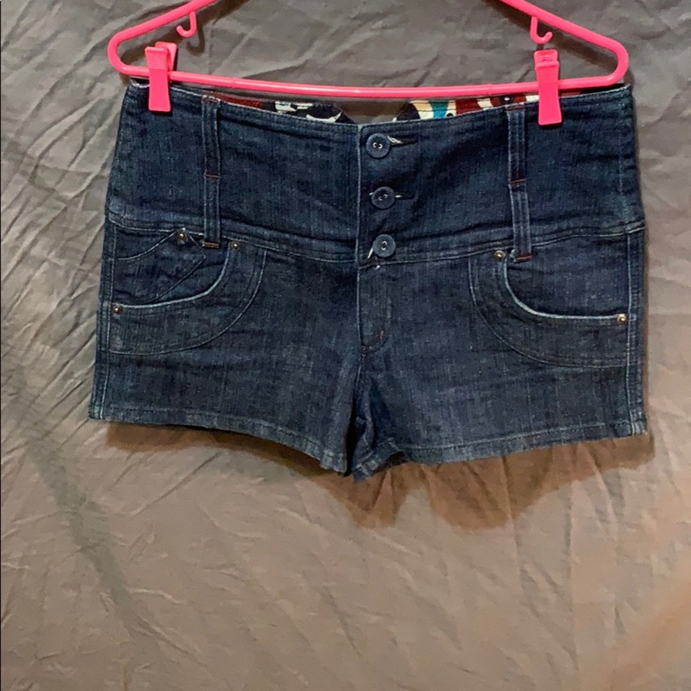 Women’s shorts size 13